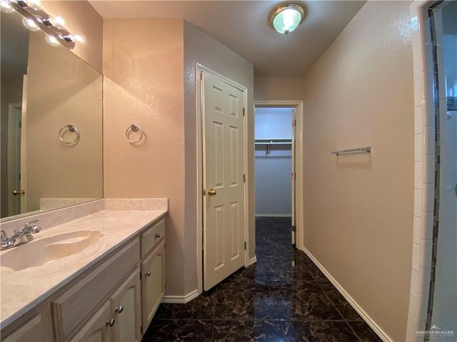 2207 Paseo Encantado Street, Mission, TX 78572