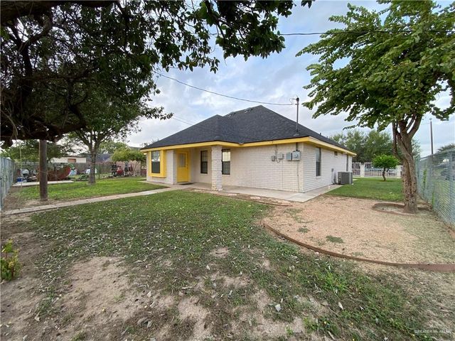 2207 Paseo Encantado Street, Mission, TX 78572