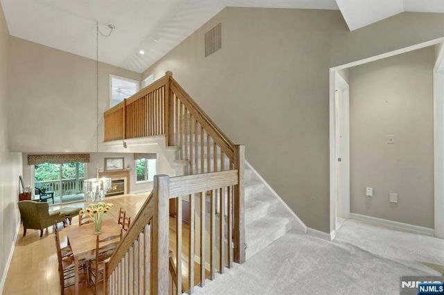 291 Vista View, Mahwah, NJ 07430