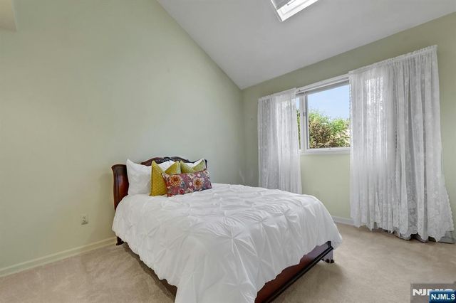 291 Vista View, Mahwah, NJ 07430