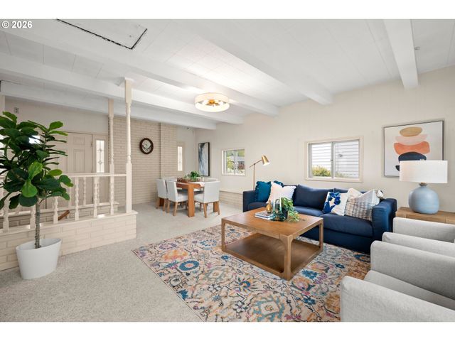 1831 Ne 142ND Ave, Portland, OR 97230
