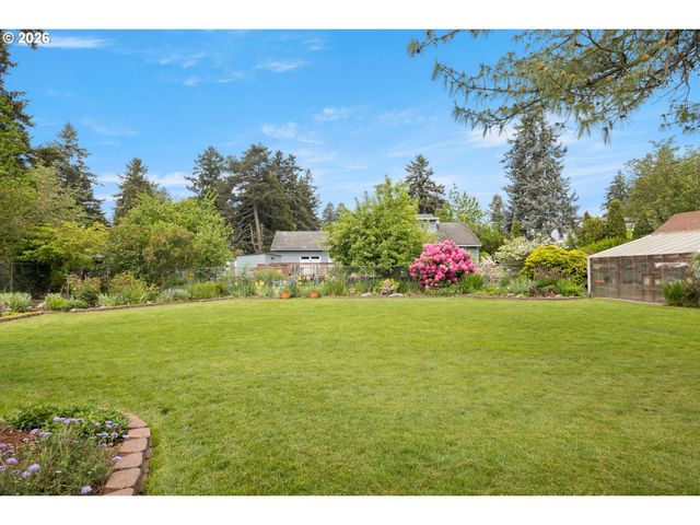 1831 Ne 142ND Ave, Portland, OR 97230