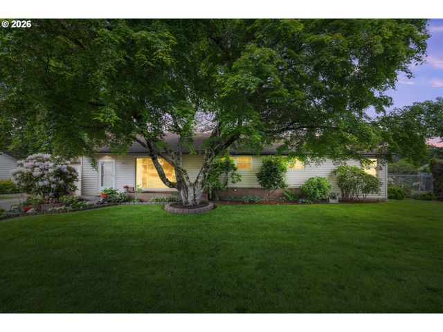 1831 Ne 142ND Ave, Portland, OR 97230