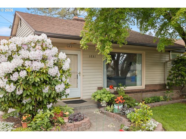 1831 Ne 142ND Ave, Portland, OR 97230