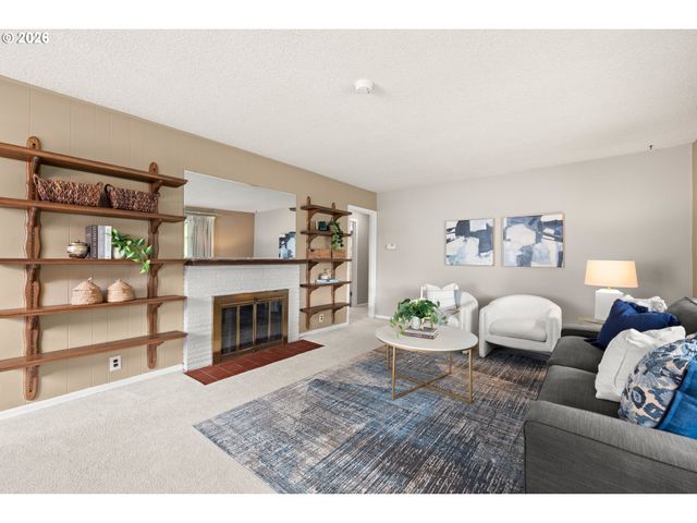 1831 Ne 142ND Ave, Portland, OR 97230