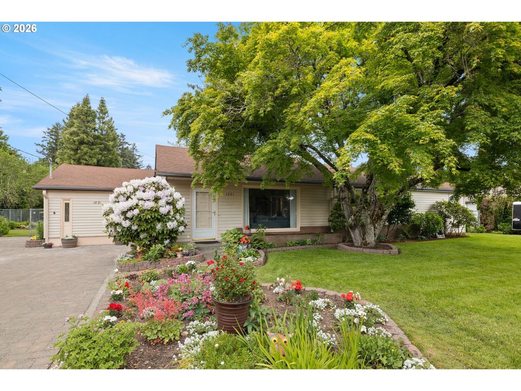 1831 Ne 142ND Ave, Portland, OR 97230