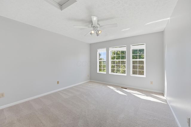 6498 Ringsend Court, Dublin, OH 43016