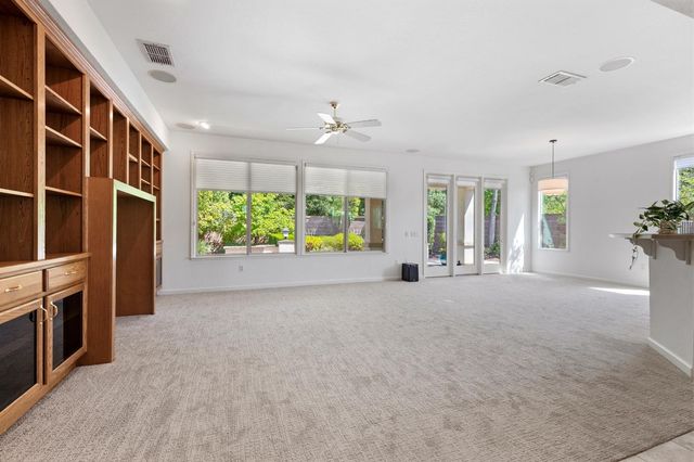231 Cabot Ct, Lincoln, CA 95648