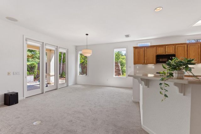 231 Cabot Ct, Lincoln, CA 95648