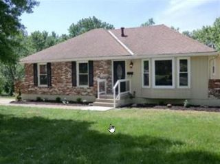 10716 BELLAIRE Avenue, Kansas City, MO 64134