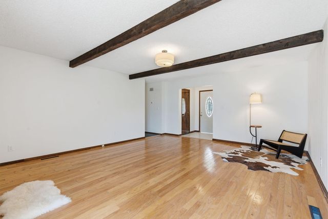 3656 S Westwood Avenue, Springfield, MO 65807