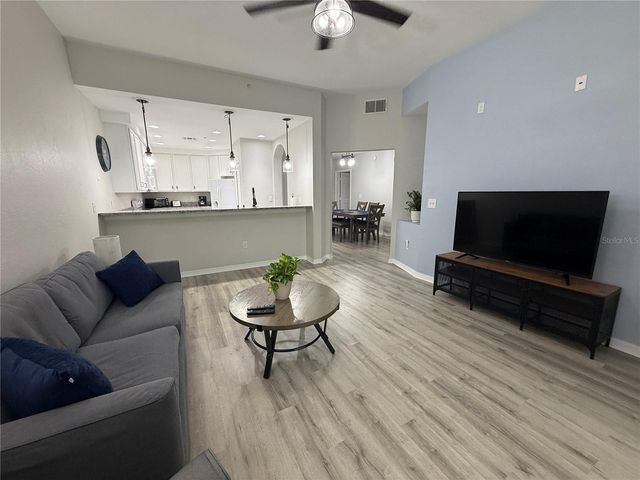 3060 PIRATES RETREAT COURT 102, Kissimmee, FL 34747