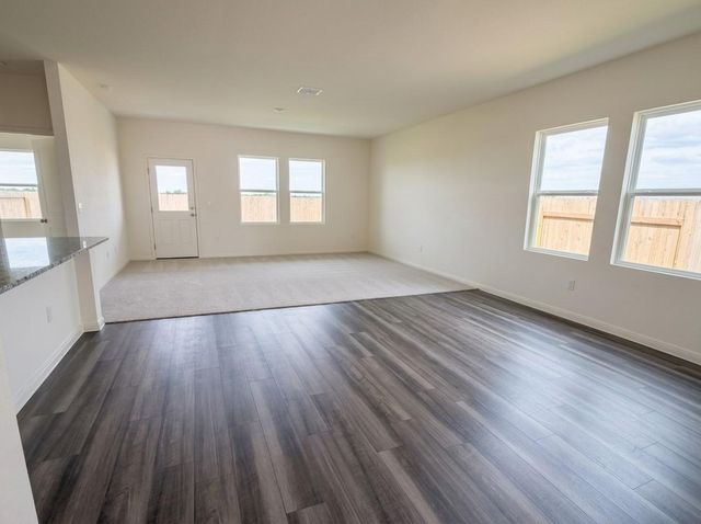 616 Wesley Miller LN, Taylor, TX 76574