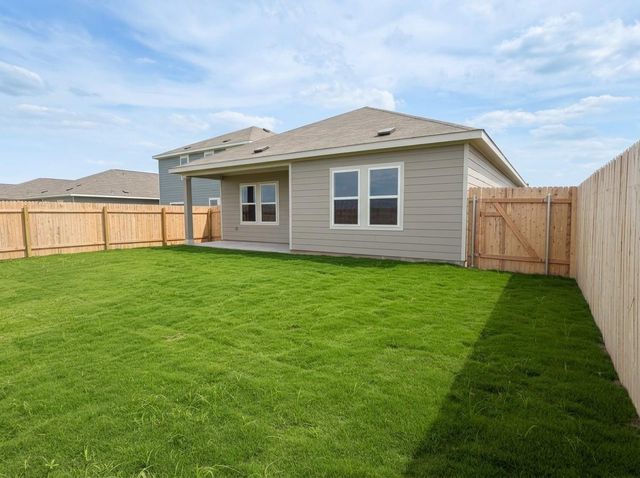 616 Wesley Miller LN, Taylor, TX 76574