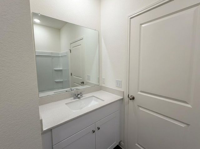 616 Wesley Miller LN, Taylor, TX 76574