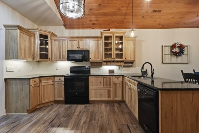 540 Clear Creek Cir, Pulaski, TN 38478