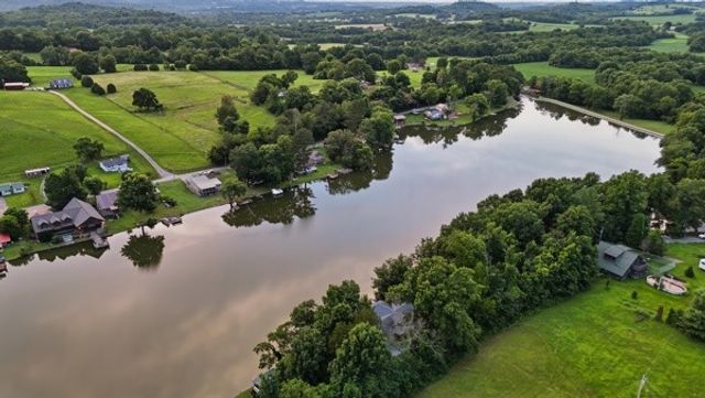 540 Clear Creek Cir, Pulaski, TN 38478