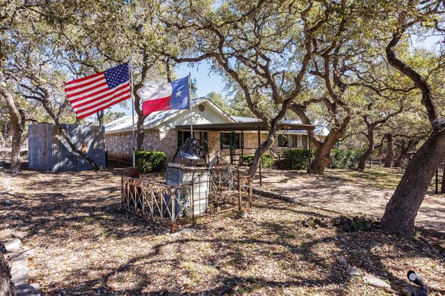 118 Buffalo Springs RD, New Braunfels, TX 78132