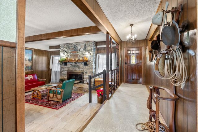 118 Buffalo Springs RD, New Braunfels, TX 78132