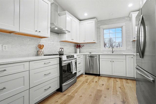 25 Trillium Court 6, Holland, MI 49423