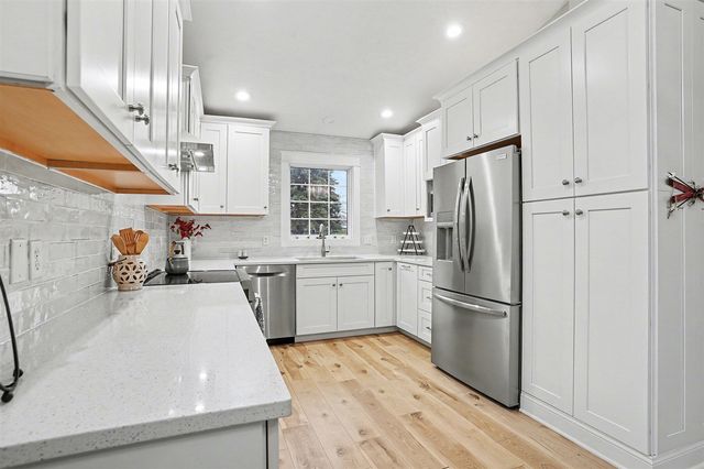 25 Trillium Court 6, Holland, MI 49423