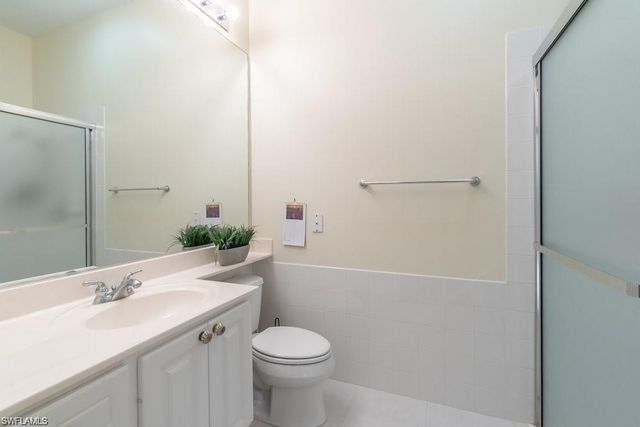 7687 Hernando CT, Naples, FL 34114