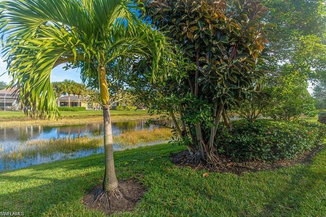 7687 Hernando CT, Naples, FL 34114