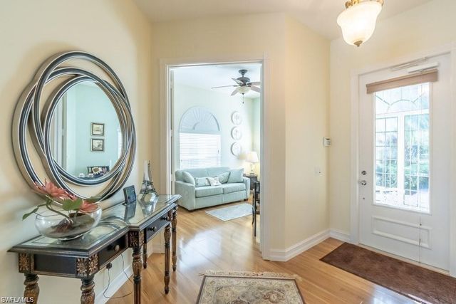 7687 Hernando CT, Naples, FL 34114