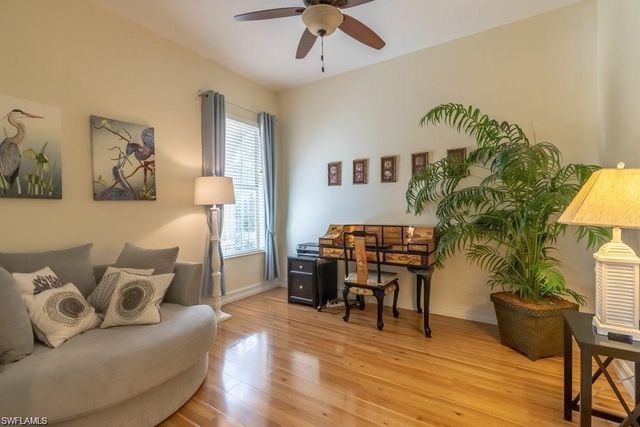 7687 Hernando CT, Naples, FL 34114