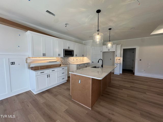 439 Tortoise Way, Jonesborough, TN 37659