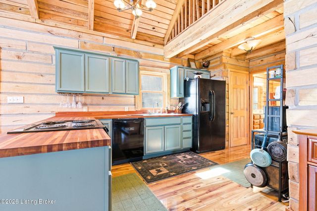 1304 Murray Rd, Taylorsville, KY 40071