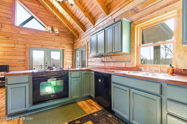 1304 Murray Rd, Taylorsville, KY 40071