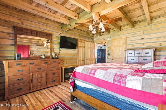 1304 Murray Rd, Taylorsville, KY 40071