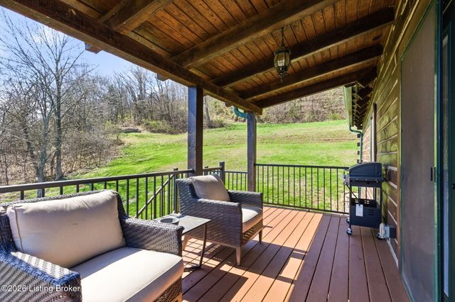 1304 Murray Rd, Taylorsville, KY 40071