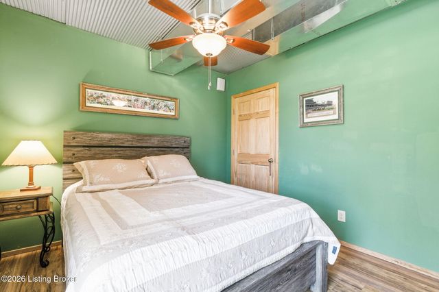 1304 Murray Rd, Taylorsville, KY 40071