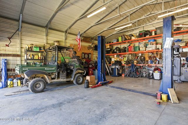 1304 Murray Rd, Taylorsville, KY 40071