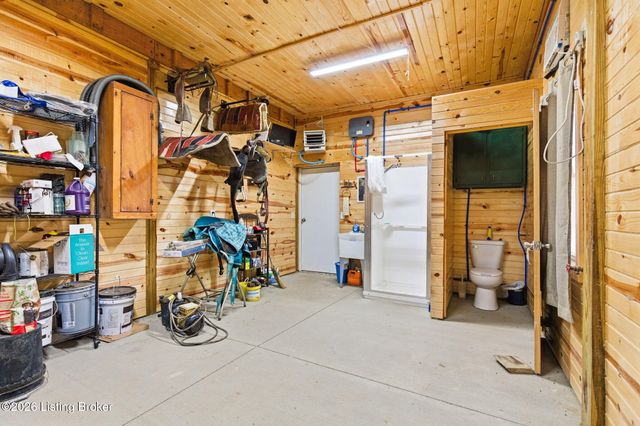 1304 Murray Rd, Taylorsville, KY 40071