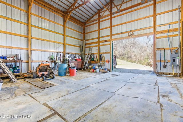1304 Murray Rd, Taylorsville, KY 40071