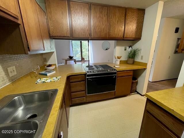 2714 Forest Park Drive, Anchorage, AK 99517