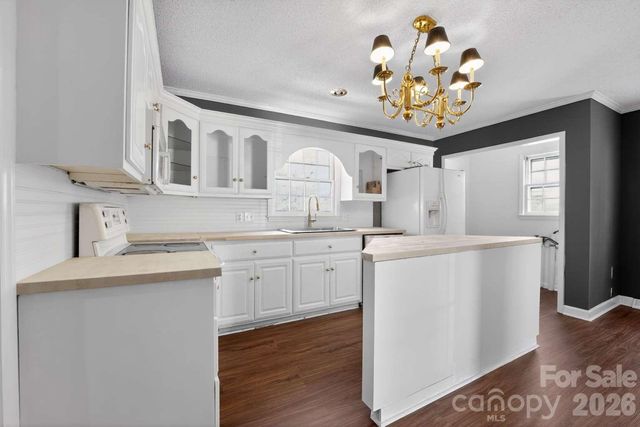 2466 Downey Drive, Lancaster, SC 29720