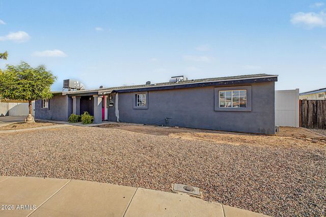 7725 E MCKINLEY Street, Scottsdale, AZ 85257