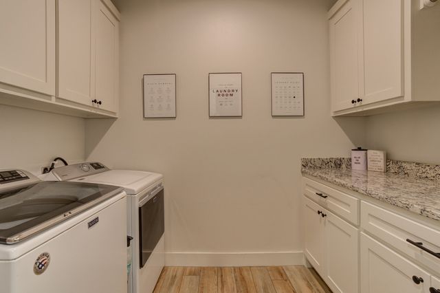 609 Calvin Drive, Wolfforth, TX 79382