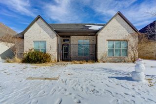 609 Calvin Drive, Wolfforth, TX 79382