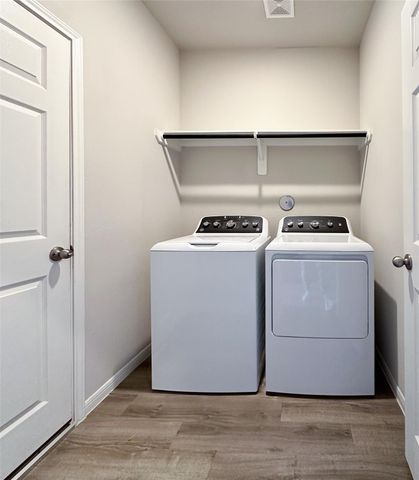 27079 Badger Way E, Magnolia, TX 77354