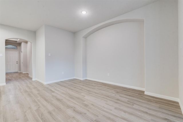 27079 Badger Way E, Magnolia, TX 77354