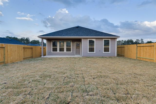 27079 Badger Way E, Magnolia, TX 77354