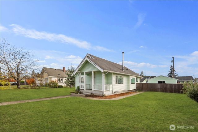 832 E 50th Street, Tacoma, WA 98404