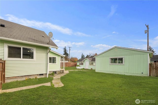 832 E 50th Street, Tacoma, WA 98404