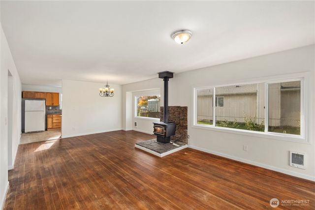 832 E 50th Street, Tacoma, WA 98404