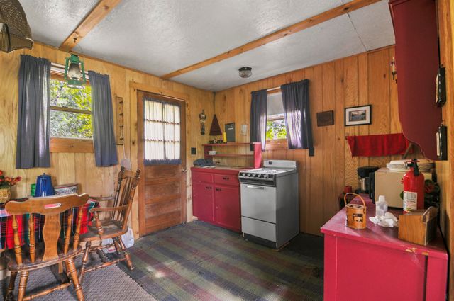 18750 W Knapp Road, Reed City, MI 49677